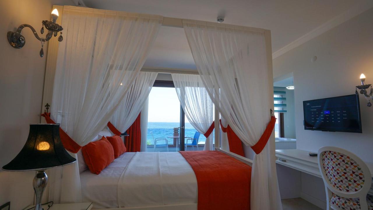 Rota Seaside Otel Cunda Eksteriør bilde