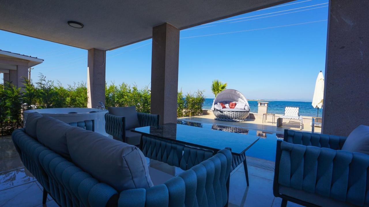 Rota Seaside Otel Cunda Eksteriør bilde