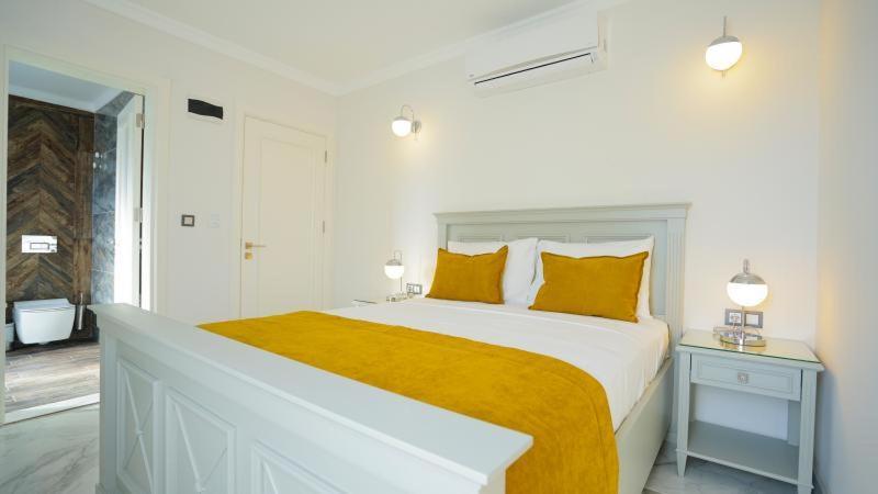 Rota Seaside Otel Cunda Eksteriør bilde