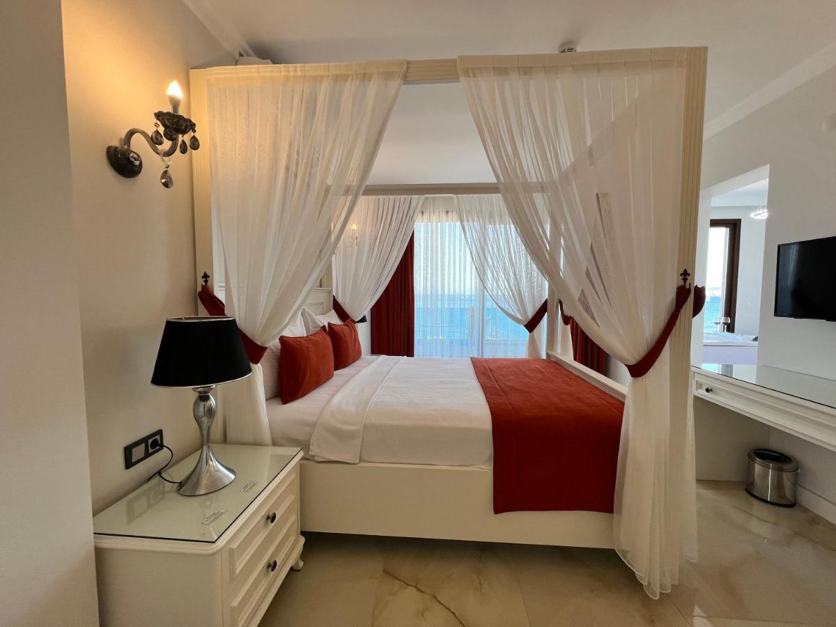 Rota Seaside Otel Cunda Eksteriør bilde